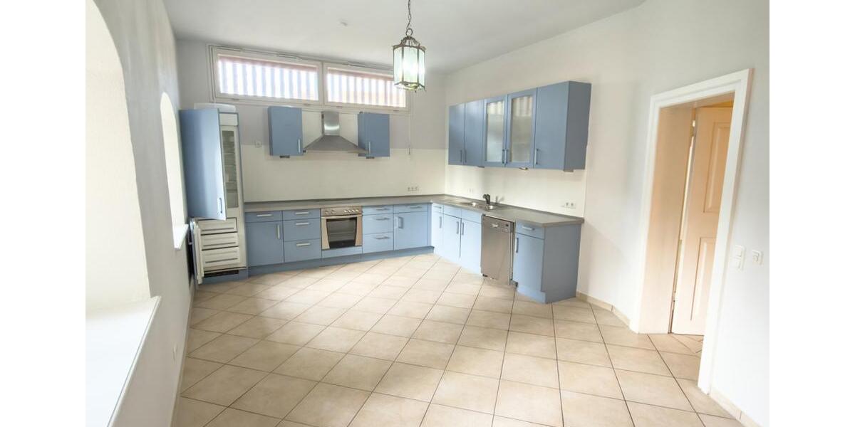 Maisonettenwohnung Ebern - 5 Zimmer, 223 m&sup2;, 1.980&euro; | Angebot:24192661