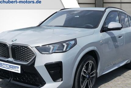 BMW iX2 18.790 km 52.390 € Oschersleben 39387