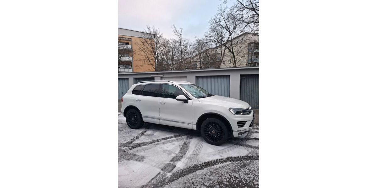 VW Touareg 239.000 km 16.700 &euro; Kelsterbach 65451