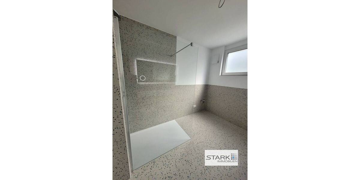 Etagenwohnung Würzburg Lindleinsmühle - 4 Zimmer, 170 m&sup2;, 2.500&euro; | Angebot:26343936