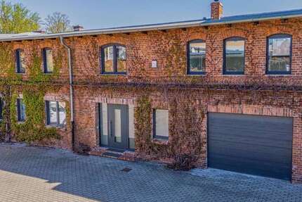 Haus Magdeburg / Stadtfeld West Stadtfeld West - 4 Zimmer, 150 m&sup2;, 1.800&euro; | Angebot:26337552