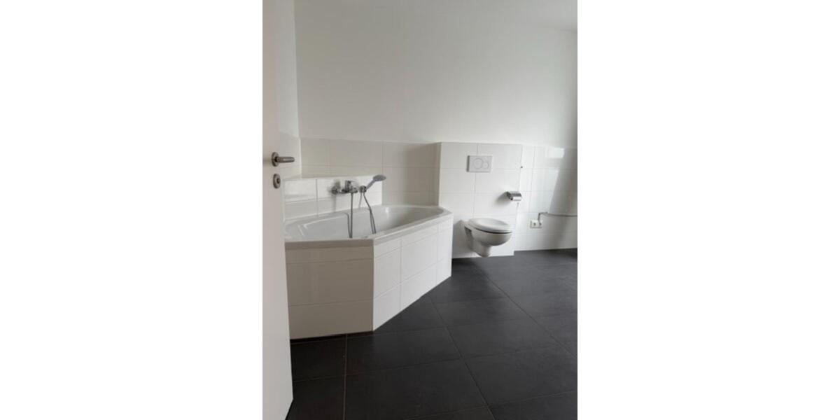 Einfamilienhaus Neubiberg - 3 Zimmer, 125 m&sup2;, 2.050&euro; | Angebot:25881513