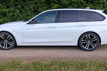 BMW 330 125.500 km 17.980 &euro; Schöntal 74214