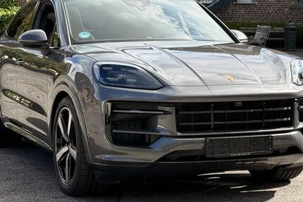 Porsche Cayenne 6.600 km 123.790 € Frechen (bei Köln) 50226