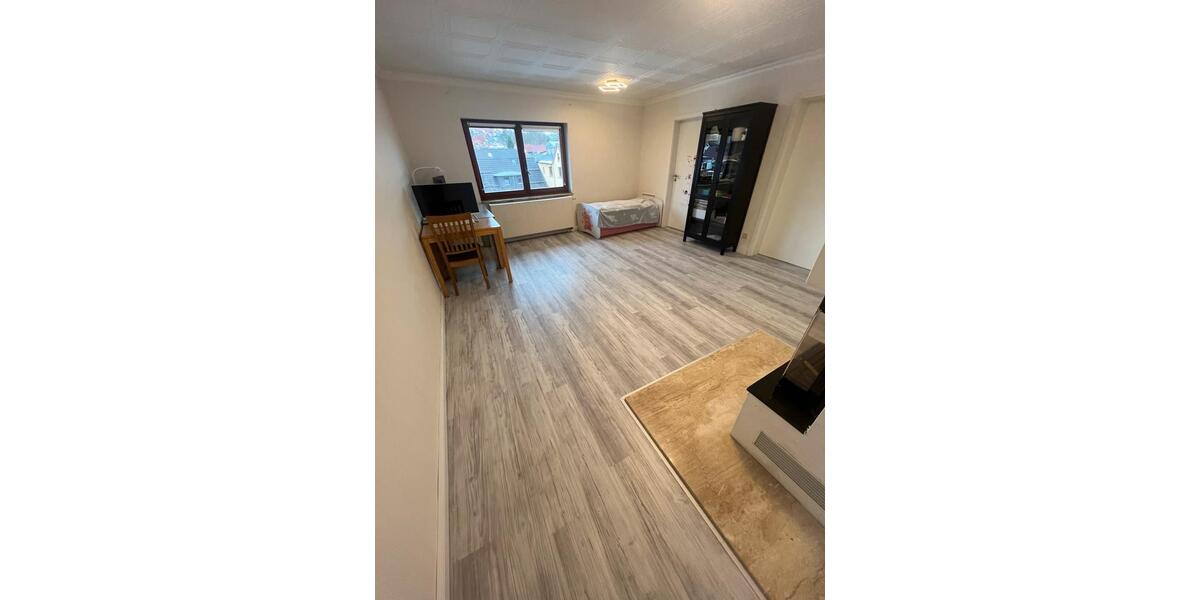 Einfamilienhaus Zella-Mehlis Mehlis - 4 Zimmer, 118 m&sup2;, 790&euro; | Angebot:26020011