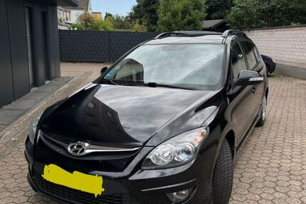 Hyundai i30 204.235 km 3.200 &euro; Euskirchen 53879