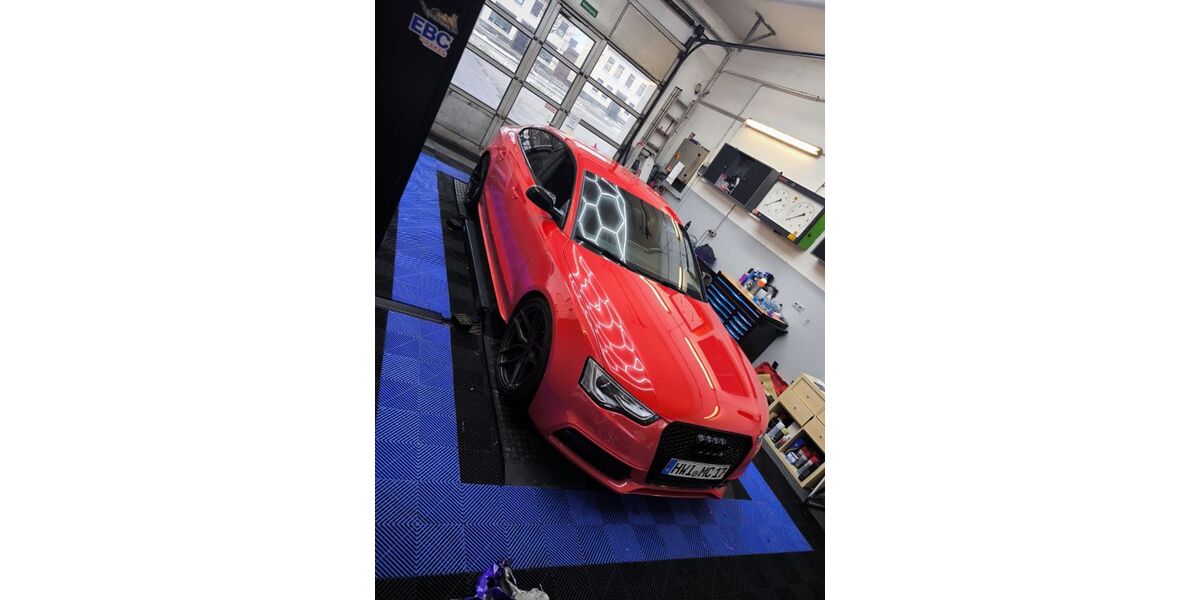 Audi A5 125.000 km 22.700 &euro; Insel Poel 23999