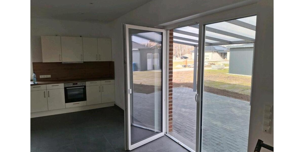 Bungalow Friesoythe - 4 Zimmer, 115 m&sup2;, 1.450&euro; | Angebot:25410116