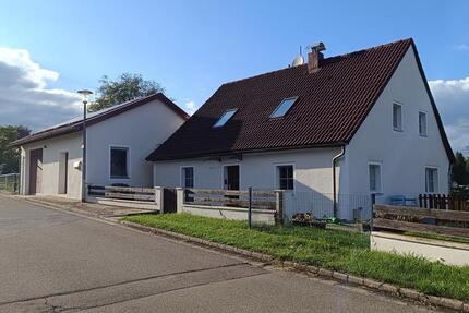 Haus Nennslingen - 3.5 Zimmer, 110 m&sup2;, 1.100&euro; | Angebot:25293847