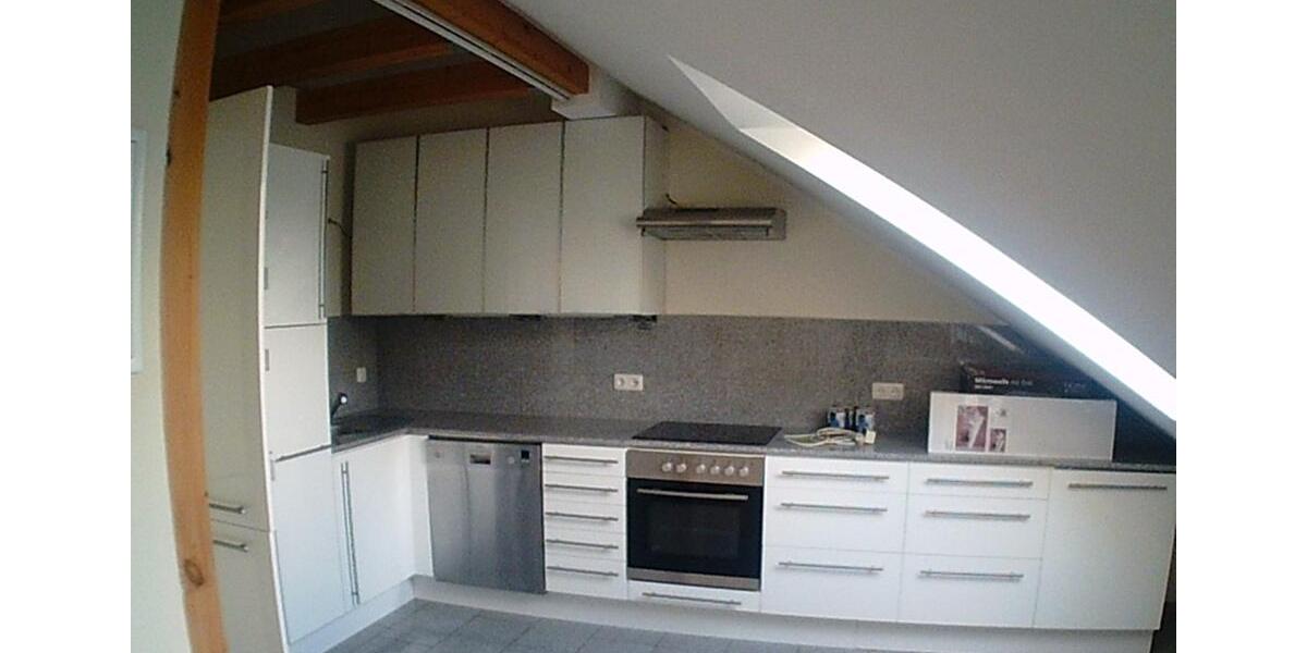 Dachgeschoßwohnung Frankfurt am Main Oberrad - 3 Zimmer, 84 m&sup2;, 1.380&euro; | Angebot:26326800