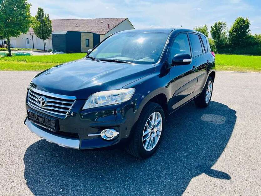 RAV 4
