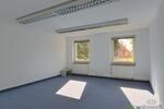 (13649_01) Erfurt: kleine bezugsfertig renovierte 3-Zi-Büroeinheit mit Einbauküche, Dusche, in ruhiger Randlage 3 zimmer