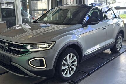 VW T-Roc 109.916 km 22.490 € Schopfloch 91626