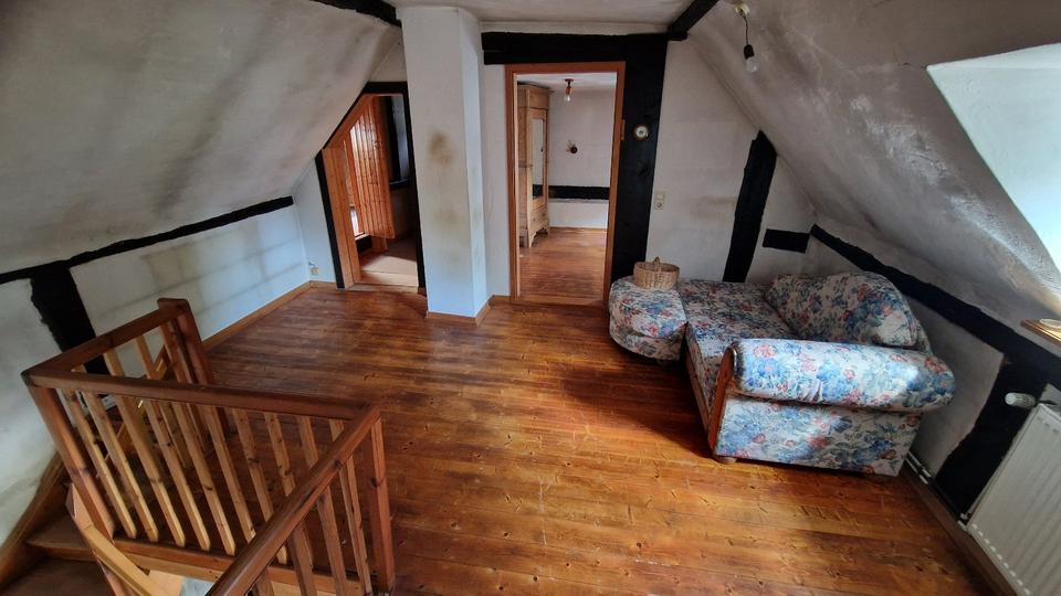 Bauernhaus, Landhaus Nettersheim - 7 Zimmer, 89 m&sup2;, 220.000&euro; | Angebot:27157925