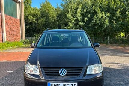 VW Touran 266.000 km 1.790 &euro; Neumünster 24539