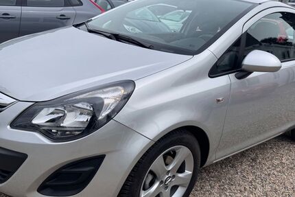 Opel Corsa 51.000 km 5.499 &euro; Essen 45355