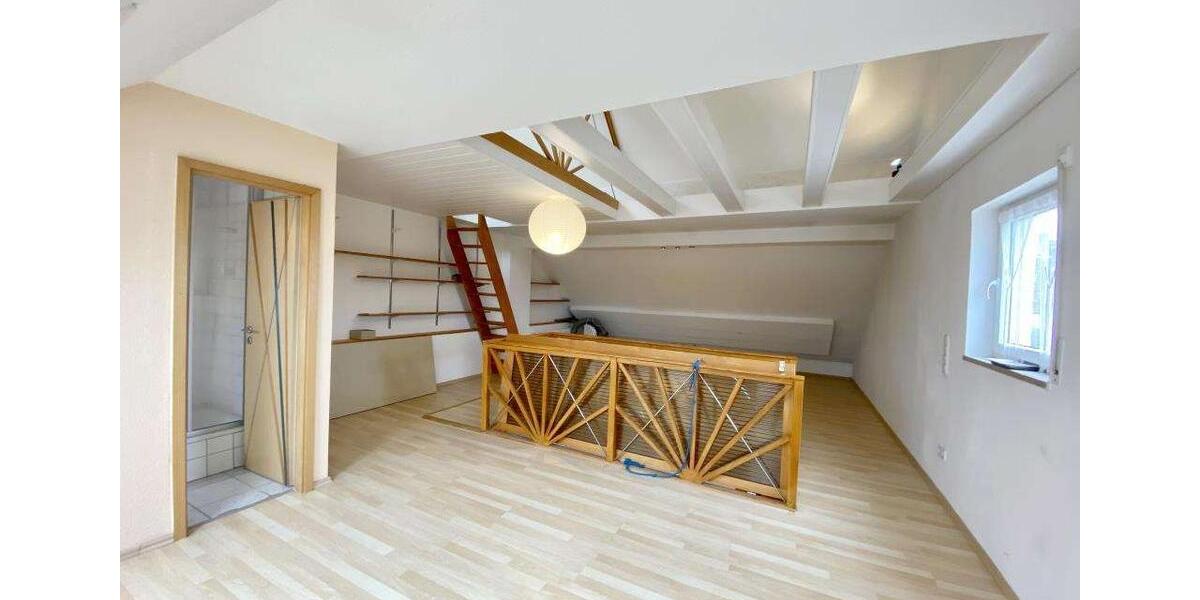 Reihenhaus Zirndorf - 5 Zimmer, 150 m&sup2;, 1.600&euro; | Angebot:25376763