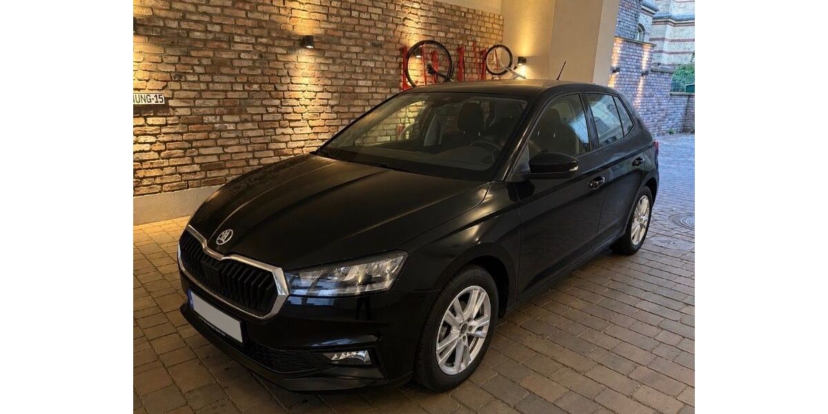 Skoda Fabia 62.000 km 16.300 &euro; Stralsund 18437