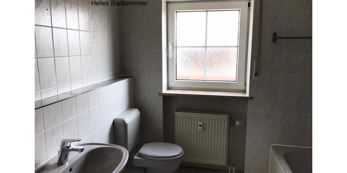 Dachgeschoßwohnung Kulmbach Blaich - 3.5 Zimmer, 74 m&sup2;, 199.000&euro; | Angebot:26837187
