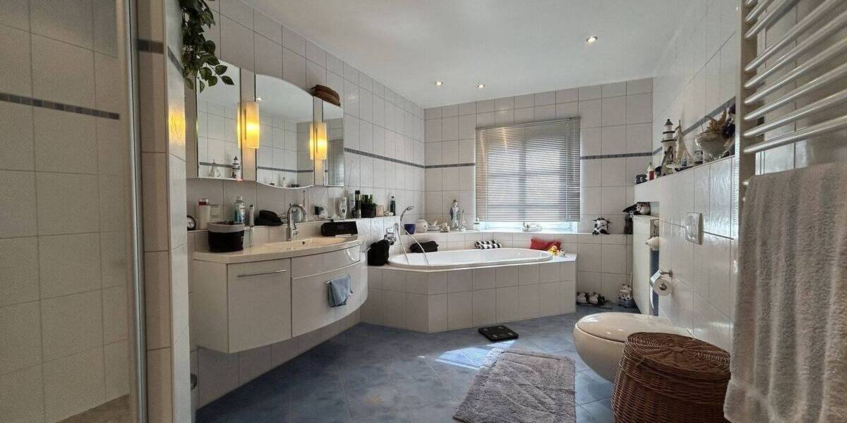 Etagenwohnung Bad Ems - 5 Zimmer, 195 m&sup2;, 249.000&euro; | Angebot:26065675