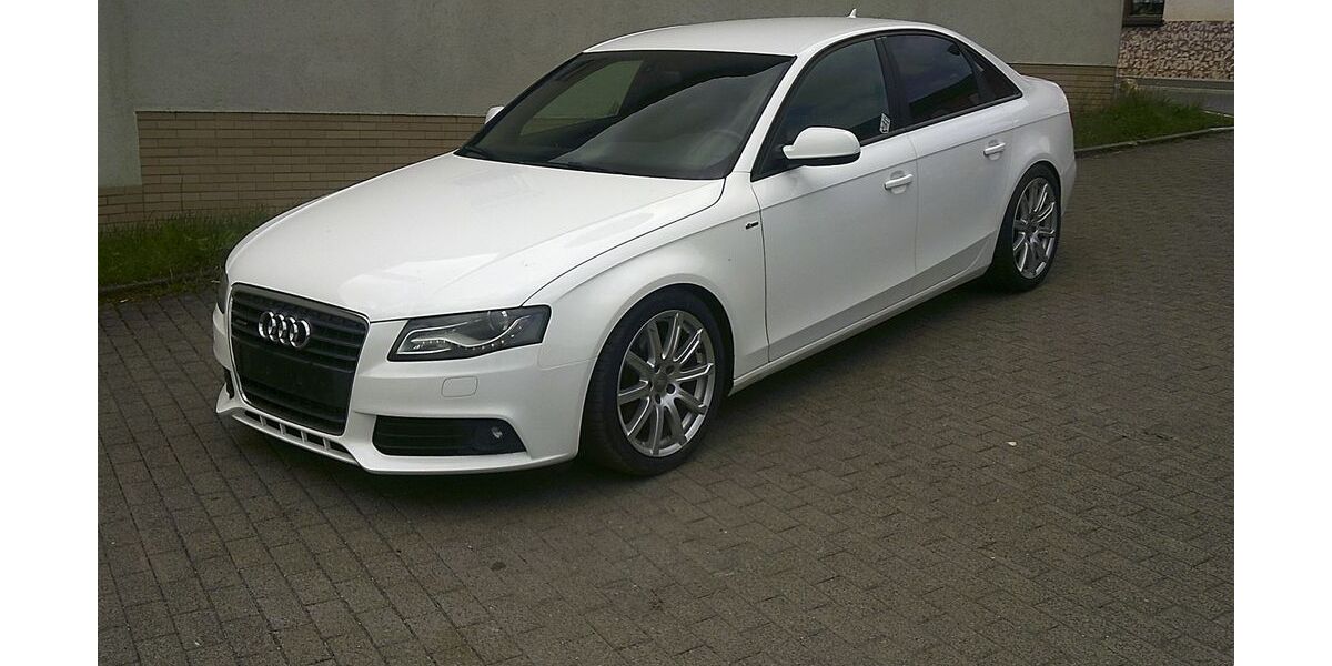 Audi A4 249.520 km 2.999 &euro; Eisfeld 98673