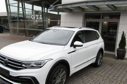 VW Tiguan Allspace 124.270 km 33.990 &euro; Schortens 26419