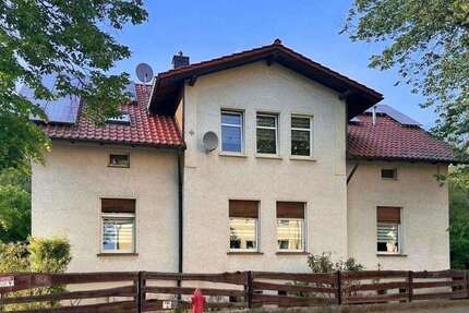 Haus zum Kaufen in Pößneck 198.600 € 245 m² 8 zimmer