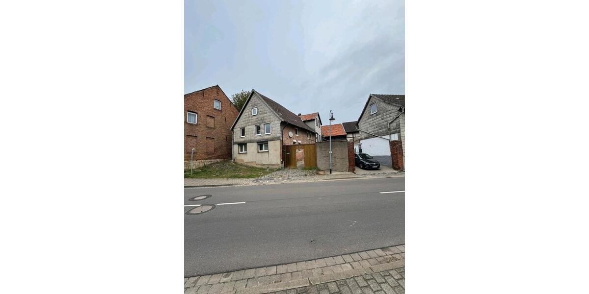 Mehrfamilienhaus, Wohnhaus Osterwieck Dardesheim - 10 Zimmer, 150 m&sup2;, 85.000&euro; | Angebot:25168744