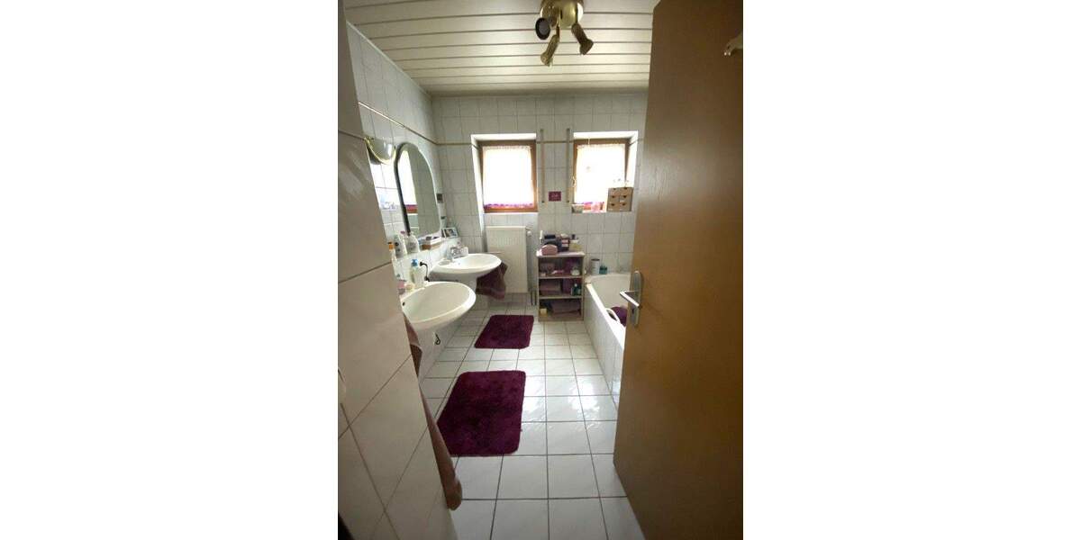 Doppelhaushälfte Lauf Heuchling - 6 Zimmer, 173 m&sup2;, 650.000&euro; | Angebot:25318718