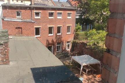 Großzügig Sanierungsobjekt mit 2 Häusern in guter Lage Werdau 28 zimmer