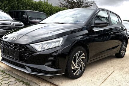 Hyundai i20 29.109 km 16.900 &euro; Düren 52351