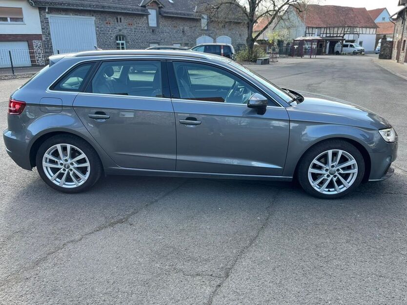 Audi A3 171.320 km 14.000 € Mücke 35325