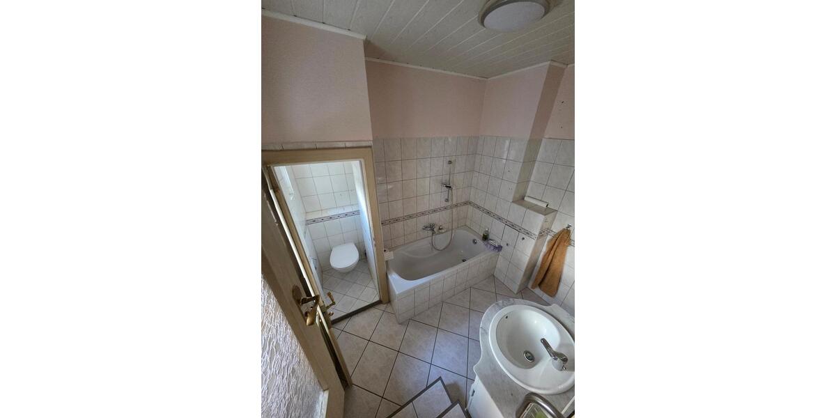 Doppelhaushälfte Radebeul - 4 Zimmer, 80 m&sup2;, 325.000&euro; | Angebot:26256303