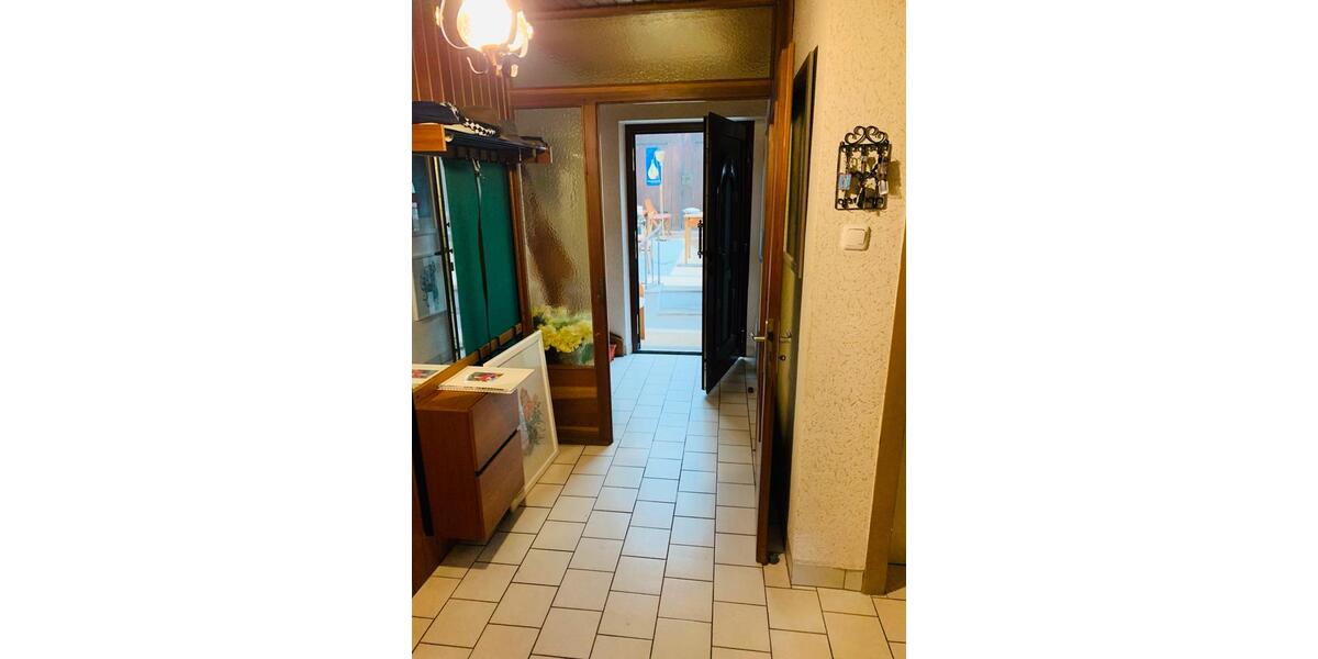 Doppelhaushälfte Würzburg Heuchelhof - 3 Zimmer, 120 m&sup2;, 419.000&euro; | Angebot:26100477
