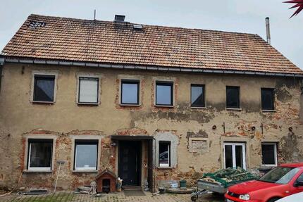 Haus Döbeln - 10 Zimmer, 156 m&sup2;, 110.000&euro; | Angebot:26022902