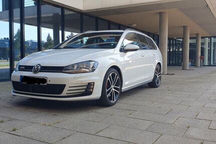 VW Golf