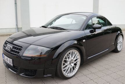 Audi TT 44.500 km 22.980 € Wolfsburg 38440