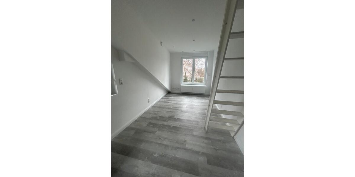 Dachgeschoßwohnung Remscheid Remscheid-Süd - 3 Zimmer, 61 m&sup2;, 783&euro; | Angebot:24854725