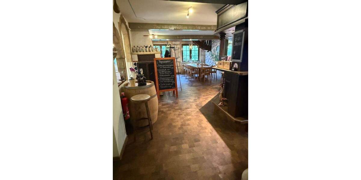 Besondere Immobilie mit Geschichte zimmer