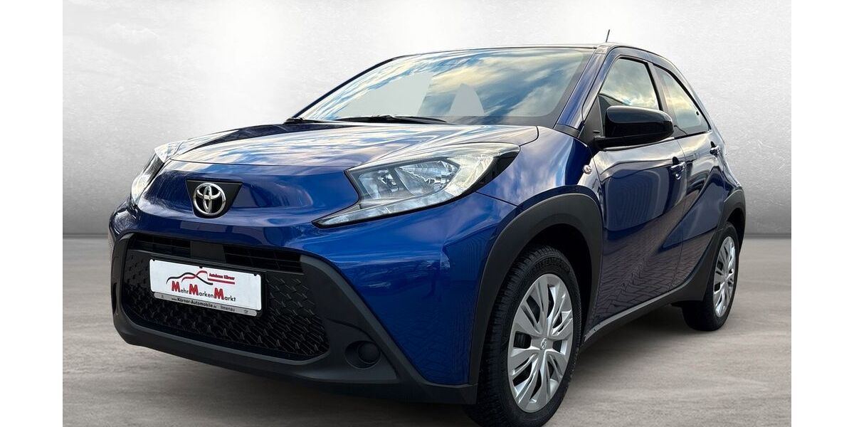 Toyota Aygo (X) 28.500 km 16.980 &euro; Ilmenau 98693