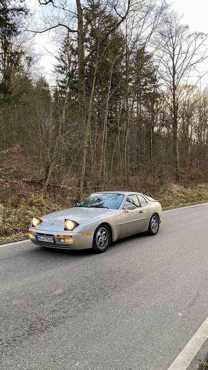 944