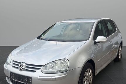 VW Golf 182.545 km 3.999 € Remshalden 73630