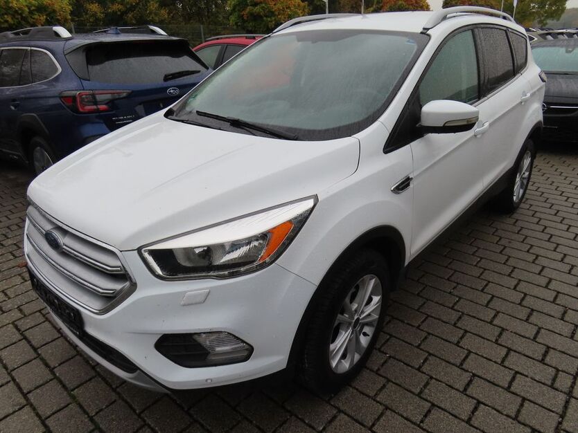 Ford Kuga 81.400 km 10.900 € Herschbach 56414