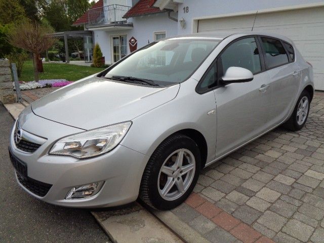 Opel Astra 149.350 km 3.799 &euro; Freudenberg 92272