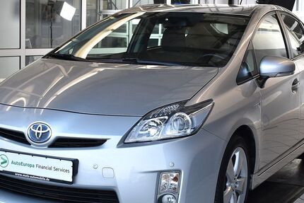 Toyota Prius 152.610 km 9.650 &euro; Bad Friedrichshall 74177