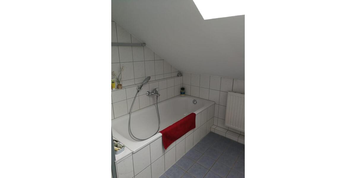 Dachgeschoßwohnung Dreieich - 2 Zimmer, 65 m&sup2;, 900&euro; | Angebot:24976341