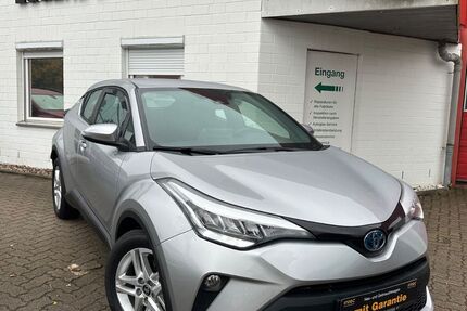 Toyota C-HR 26.307 km 20.680 &euro; Bad Segeberg 23795
