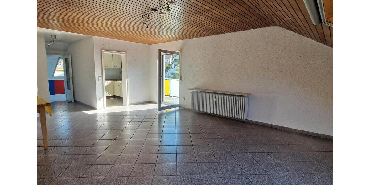 Dachgeschoßwohnung Bad Dürkheim - 2 Zimmer, 61 m&sup2;, 800&euro; | Angebot:26395677