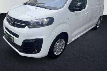 Opel Vivaro 45.613 km 21.190 &euro; München 81673