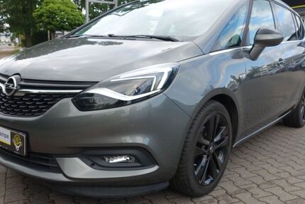 Opel Zafira 76.950 km 12.980 &euro; Selm 59379